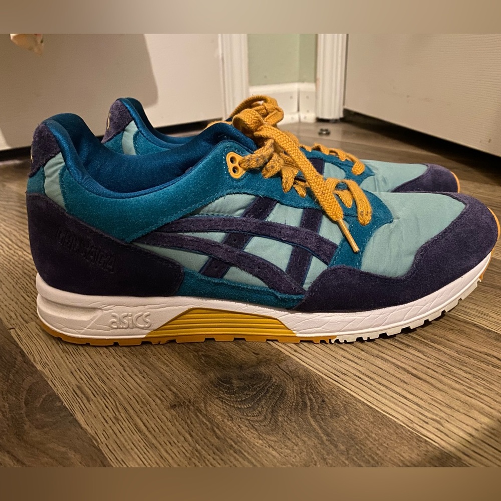 Asics Tiger GELsaga sneakers